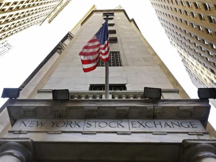 «Trump torna a separare le banche». Fa il contrario, è rischio serio