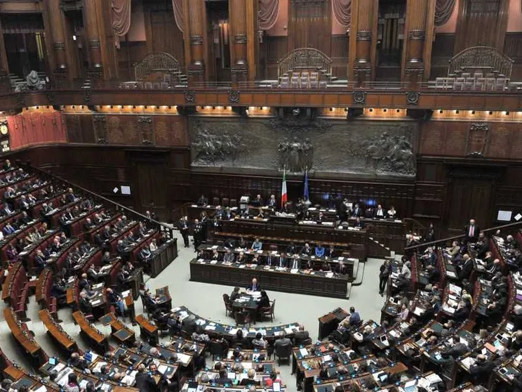 Quelle bugie sull'eutanasia. «Lo Stato non regola i suicidi»