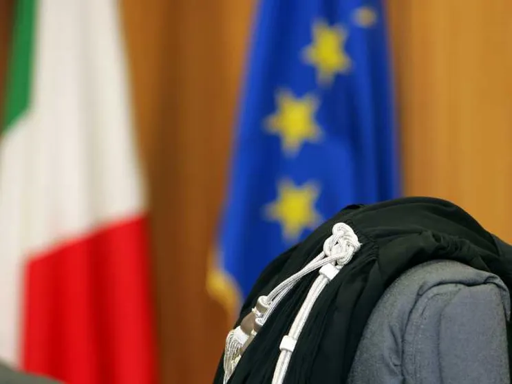 Tribunale riconosce l'adozione in una coppia omosessuale