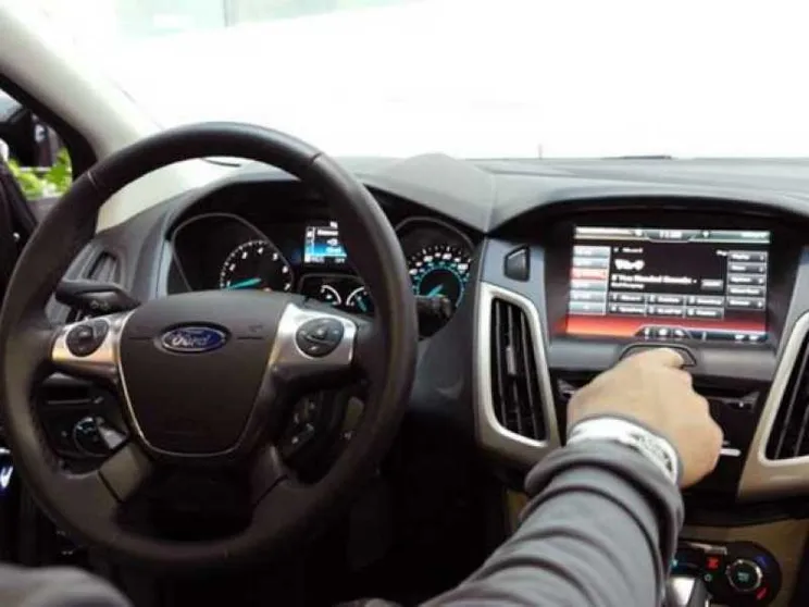 L'auto sempre più empatica. Il rischio: innamorarsi di lei