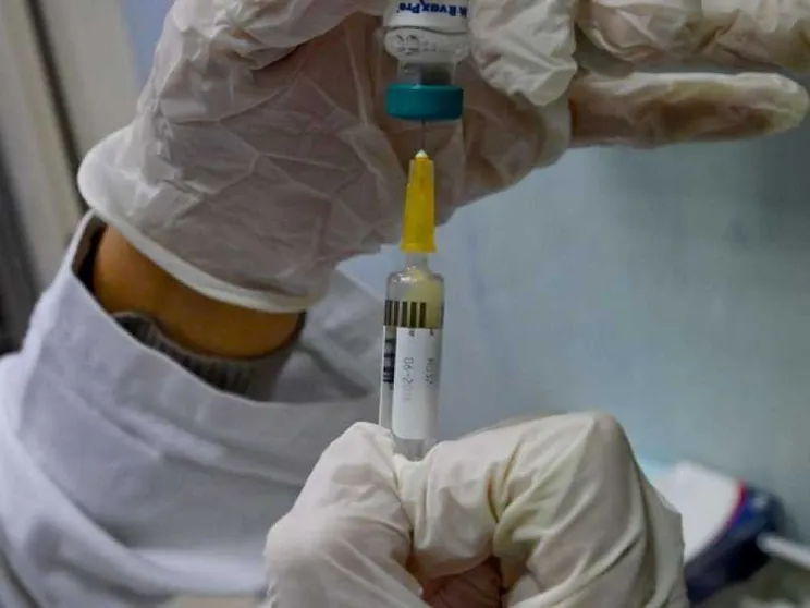Vaccini, la crisi senza fine. È record di anziani morti