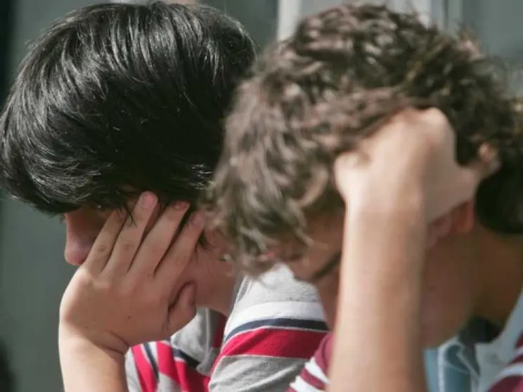 Fragili, confusi, disperati. I giovani che non capiamo
