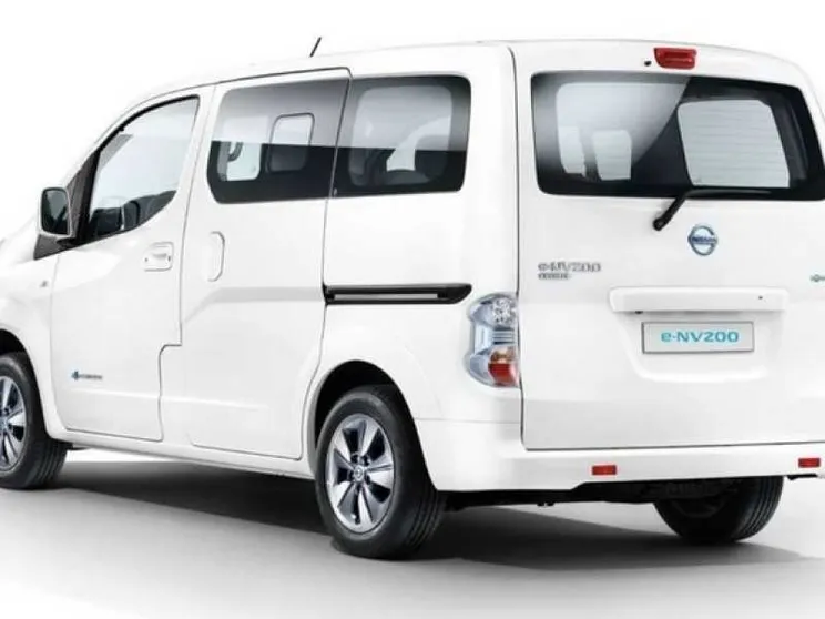Con Nissan e-NV200 Evalia i 7 posti diventano elettrici