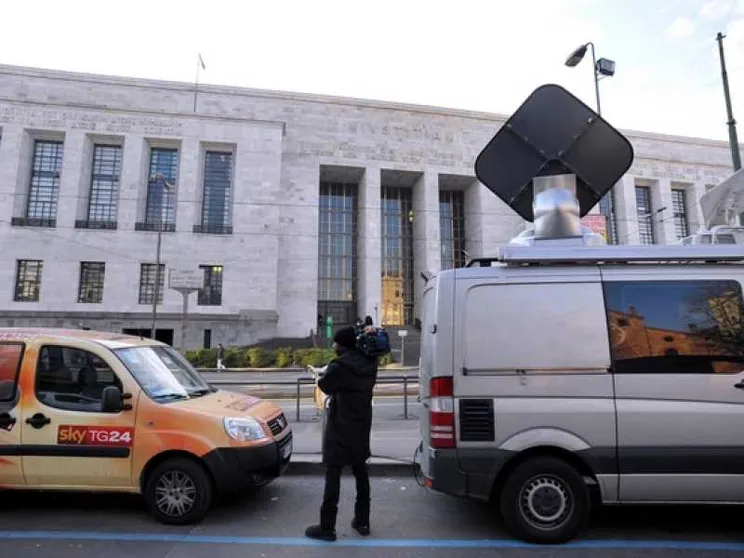 L'alleanza mass media-pm: mela avvelenata dallo scoop