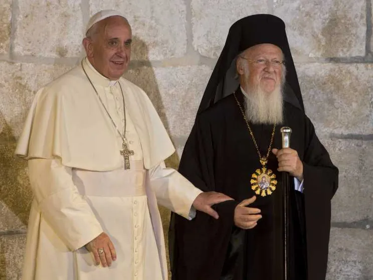 Il Papa a Bartolomeo: insieme per la pace e il dialogo