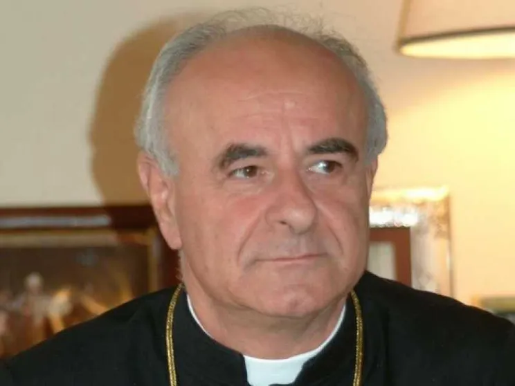 Paglia: «Per Charlie un sì alla vita. Non venga abbandonato»