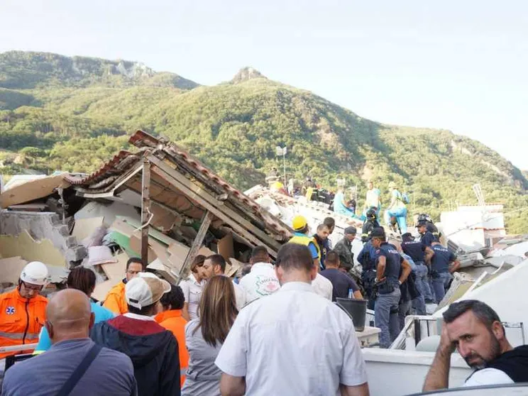 Terremoto a Ischia, colletta di solidarietà in tutte le diocesi campane