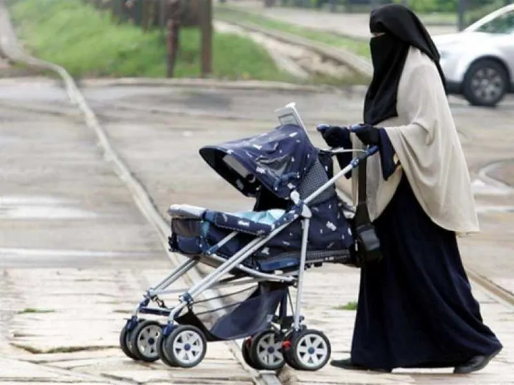 Bambina cristiana affidata a islamici: «Fondamentale il rispetto reciproco»