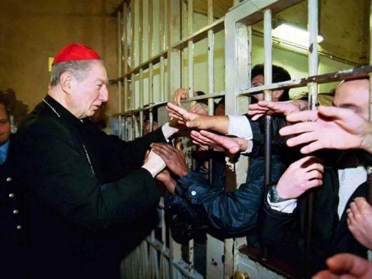 Così il cardinale Martini disarmò i terroristi