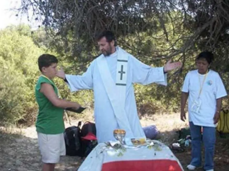 Sacerdote italiano rapito da un gruppo armato