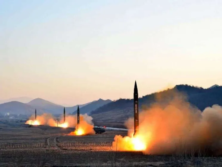 Francesco condanna la minaccia e l'utilizzo di armi nucleari