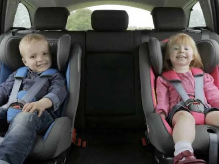Bambini in auto, sbagliare è una questione di vita o di morte