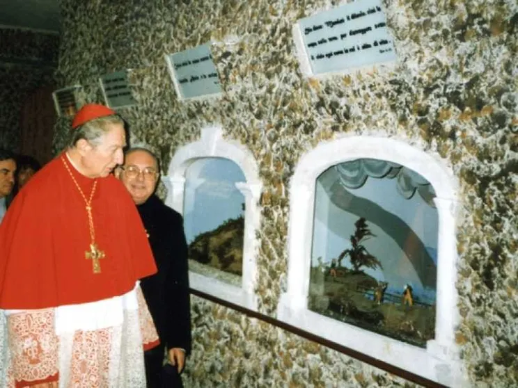 Milano, apre il presepe «ispirato» dal cardinale Martini