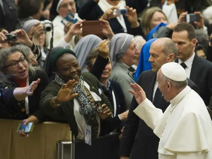 Il Papa: la missione cristiana è per il presente