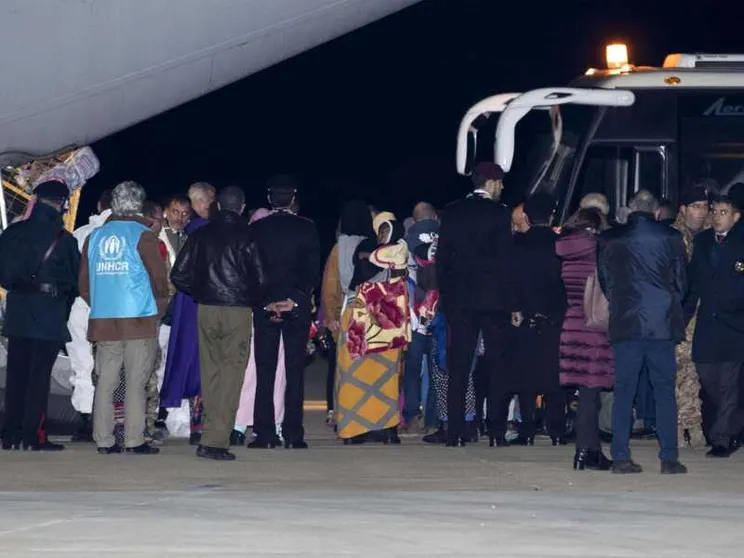 Primo corridoio umanitario Cei-governo: in Italia 162 profughi dalla Libia