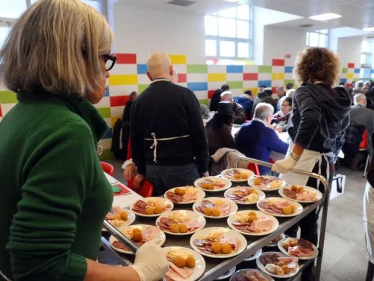 Natale con poveri e migranti, anche a tavola