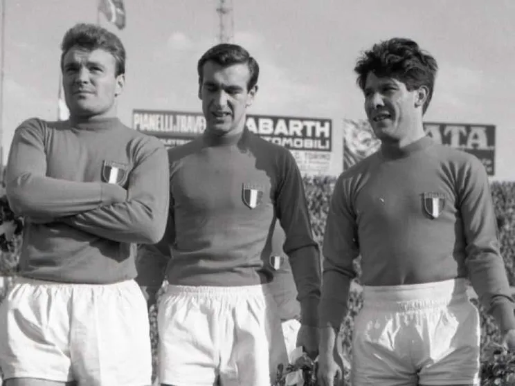 Addio Antonio Angelillo, l'«oriundo» principe dei goleador. L'ultima intervista