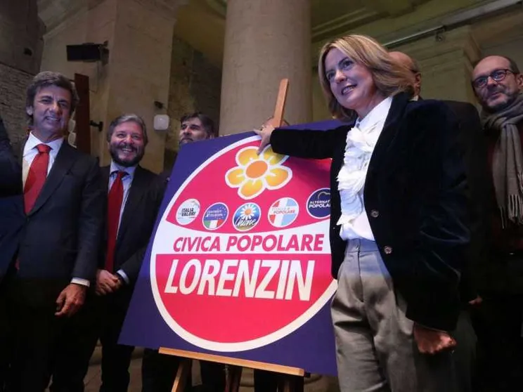 Civica Popolare, il partito «petaloso» che ascolta e non grida