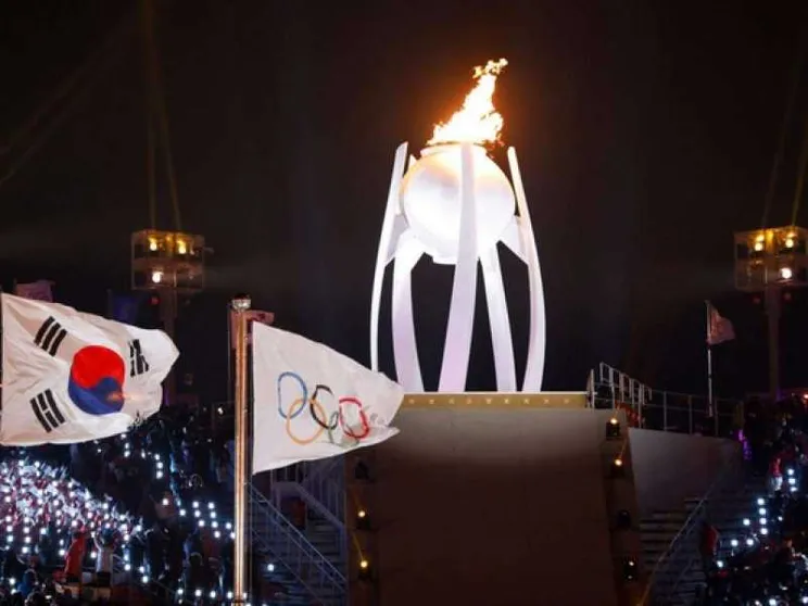 Corea: Tutto il mondo guarda alla pace