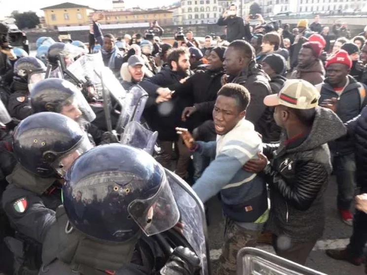 Senegalese ucciso, ancora tensioni e polemiche
