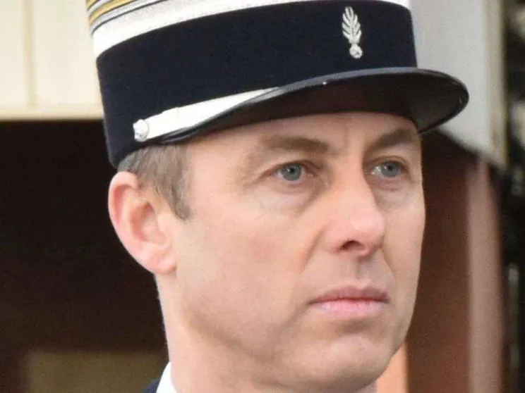 Tutta la Francia piange Beltrame, il suo gendarme eroe