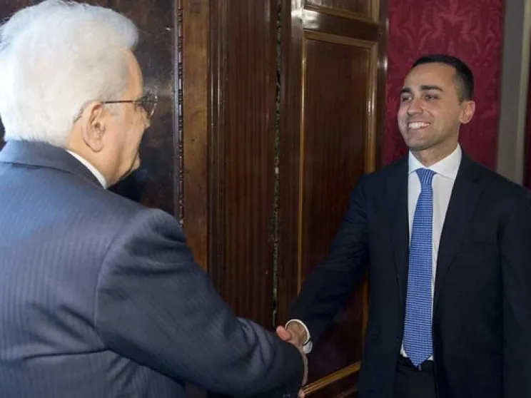 Mattarella ricomincia dai partiti e li avvisa: terzo «giro» a rischio