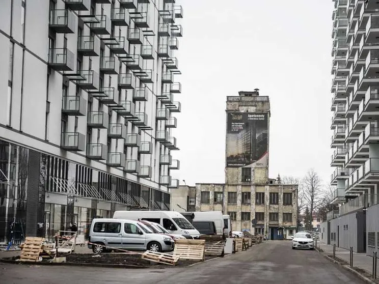 Polonia, la rivolta delle periferie dietro il nazionalismo