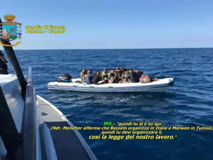 Migranti, l'Italia e altri 10 Paesi dicono no alla riforma di Dublino