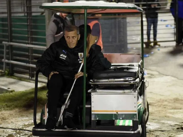 Tabárez da Oscar: così allena l'Uruguay anche dalla carrozzina