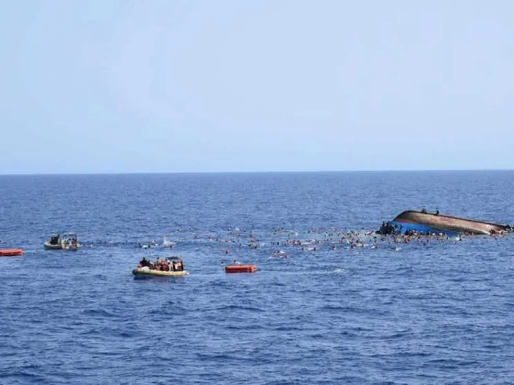 Salvare vite in mare un dovere. Poi si discute