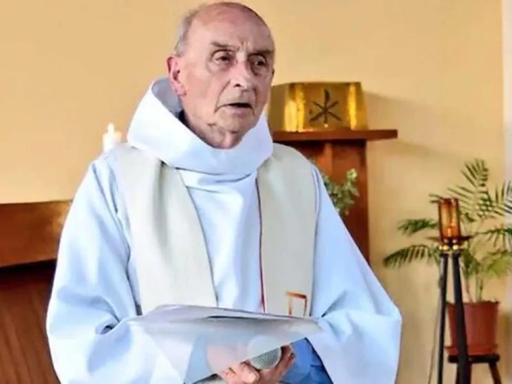 Due anni fa l'omicidio di padre Hamel: restiamo umani