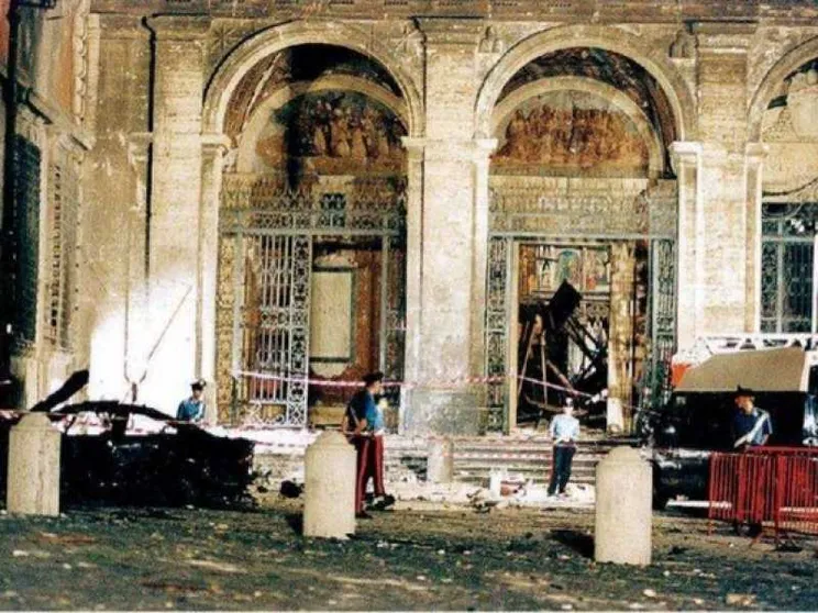 Le bombe di 25 anni fa dirette contro la Chiesa