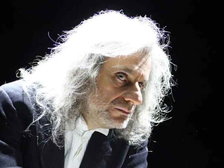 Alessandro Bergonzoni: «Uomo, fai della tua vita un capolavorato»