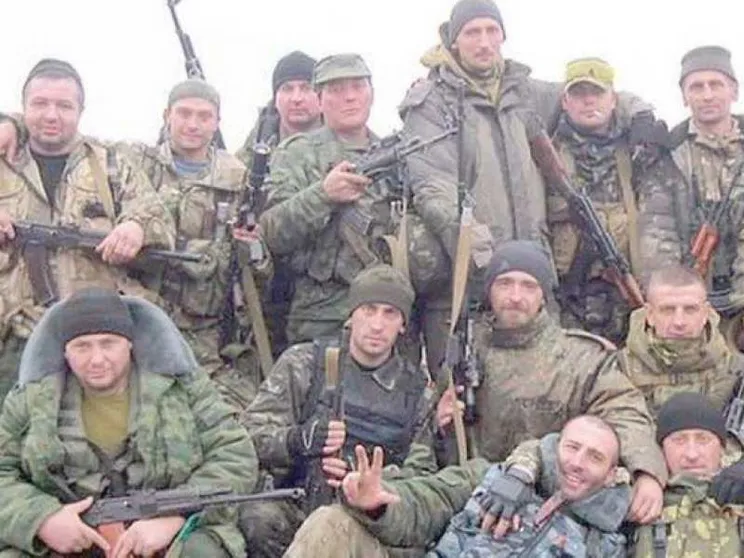 Indagati 6 neofascisti italiani: «Reclutavano mercenari nella guerra in Ucraina»