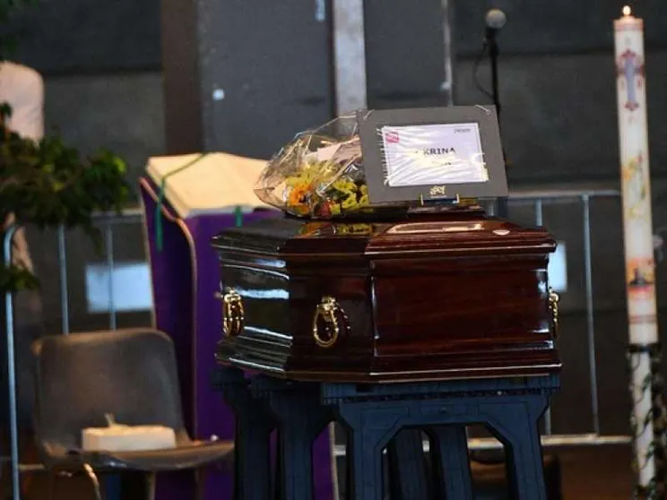 Tanti «no» ai funerali di Stato. Sepe: «Morti per incuria e negligenza»