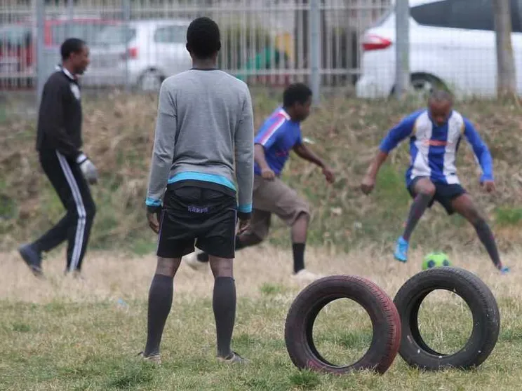 «Vai via, sporco negro»: dominicano aggredito in Calabria