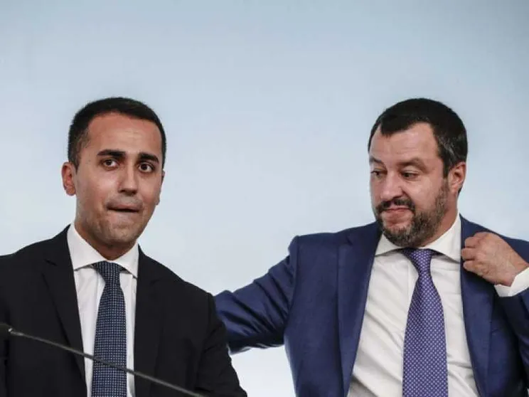 Salvini furibondo con Di Maio: «Nessuna manina, lui era lì con Conte»