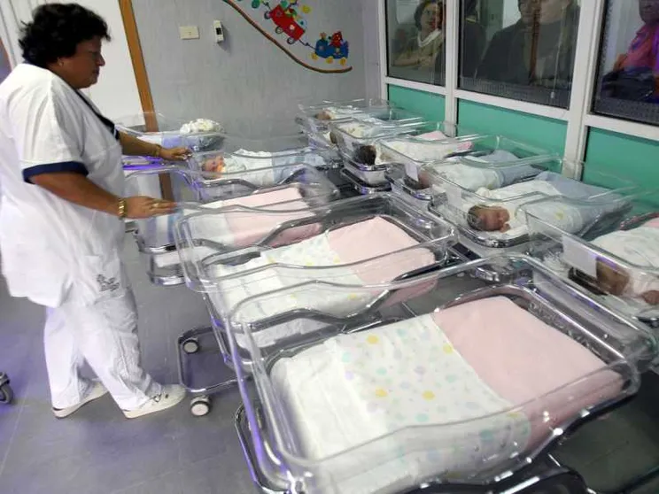 Crollo della natalità nel 2017: 15mila nati in meno del 2016