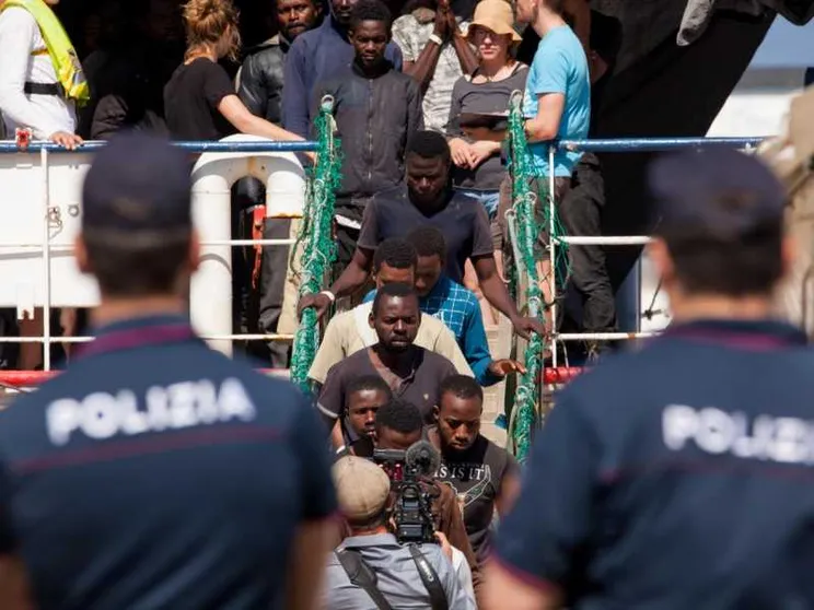 Migrazione, è necessario andare oltre il decreto