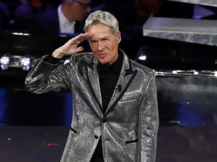 A Sanremo Baglioni omaggia le vittime del Ponte Morandi