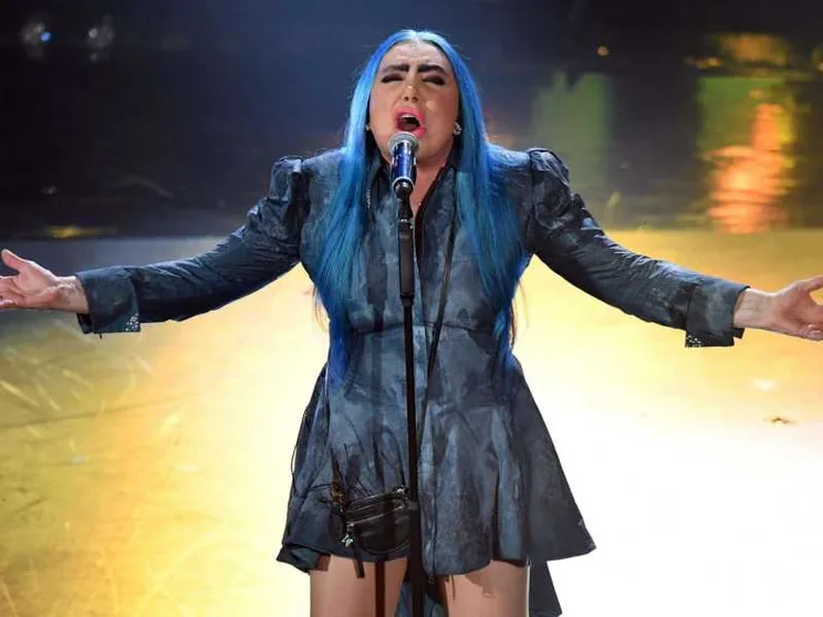 Loredana Bertè «rock» con il cuore a Mimì