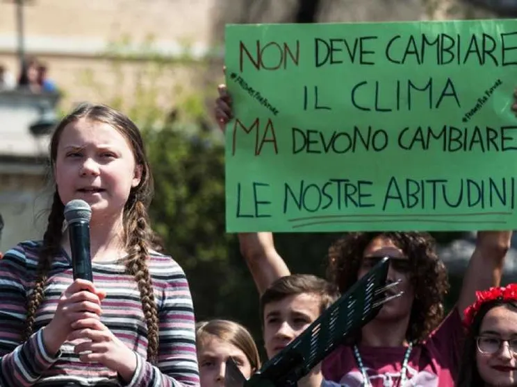 Greta a Roma: vogliamo svegliare gli adulti per salvare la Terra