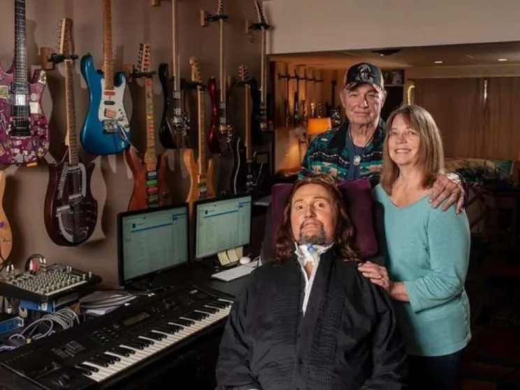 La chitarra di Jason Becker le suona anche alla Sla