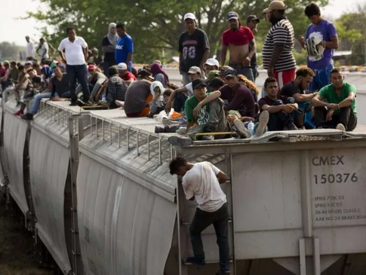 Giudice aiuta i migranti, Trump lo fa incriminare