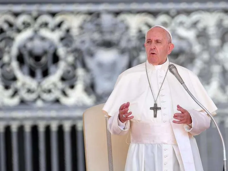 Il Papa: l'8 giugno alle 13 un minuto per la pace