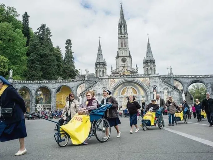 Il vescovo Hérouard a Lourdes per prendersi cura dei pellegrini
