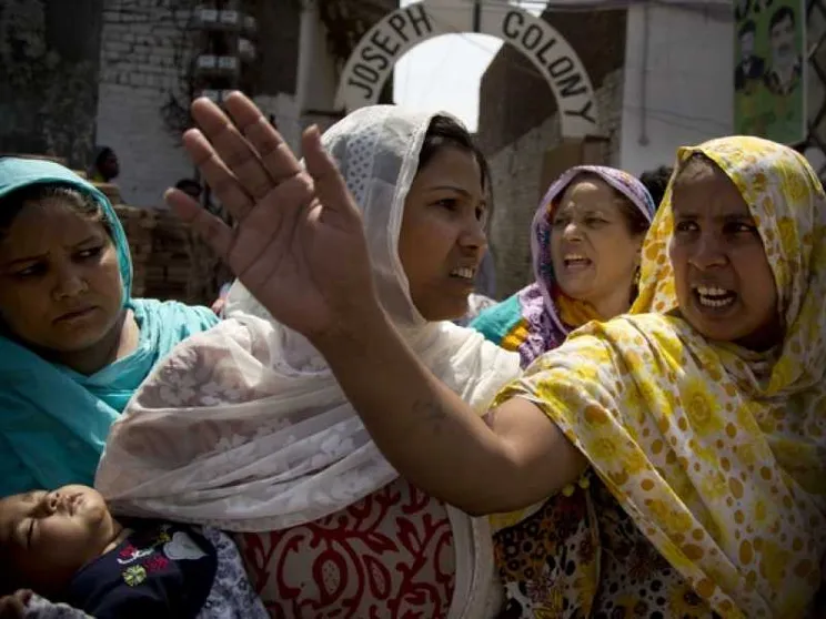 Due giocatori di cricket cristiani «incastrati» dall'accusa di blasfemia