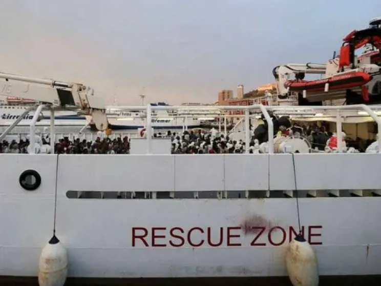La Procura indaga. Nave Gregoretti bloccata ad Augusta da 6 giorni