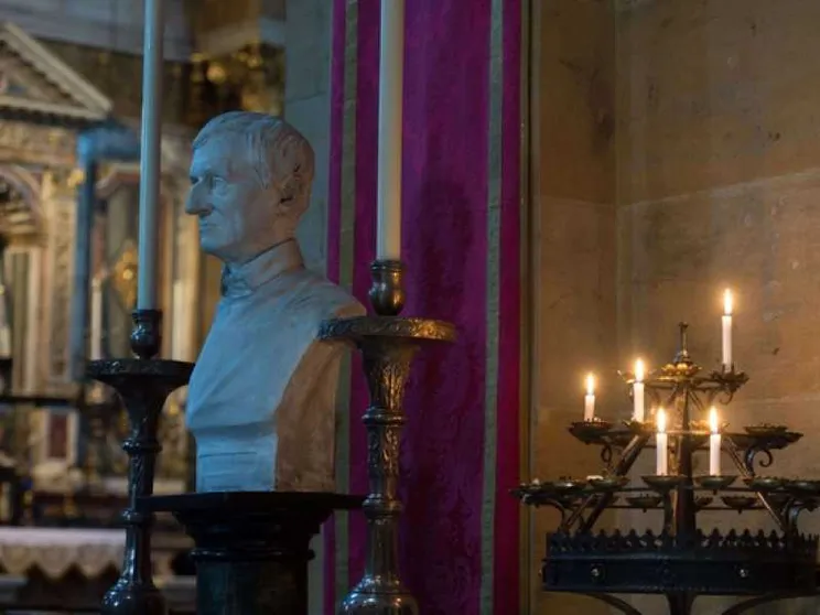 Newman santo, un Paese in festa: «In lui fede e ragione dialogano»