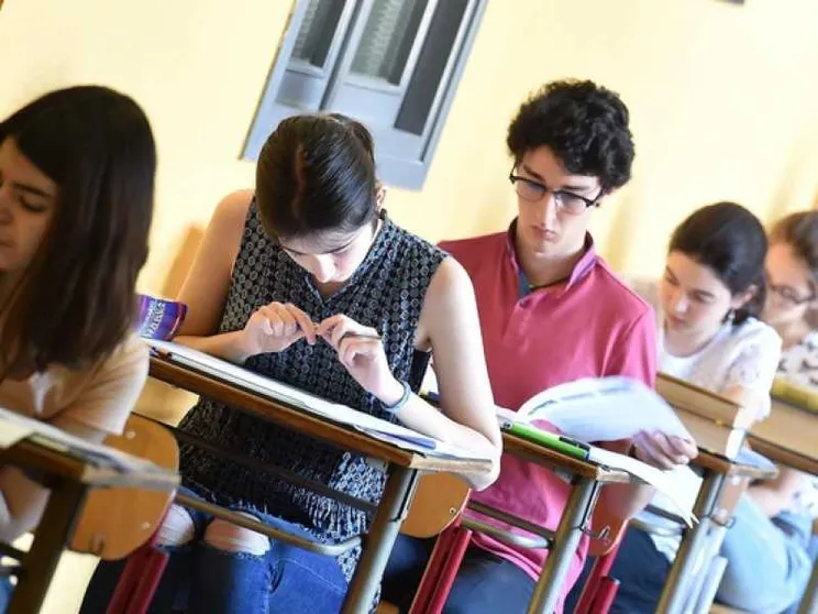 Veladiano: quelle parole che uccidono la scuola